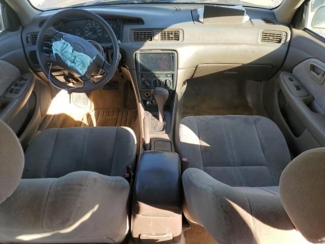 2001 Toyota Camry CE