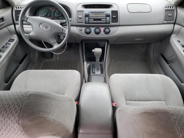 2002 Toyota Camry LE