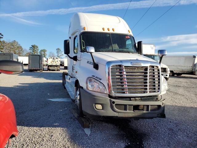 2009 Freightliner Cascadia 125