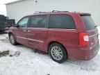 2013 Chrysler Town & Country Touring L