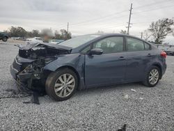 KIA Vehiculos salvage en venta: 2016 KIA Forte LX