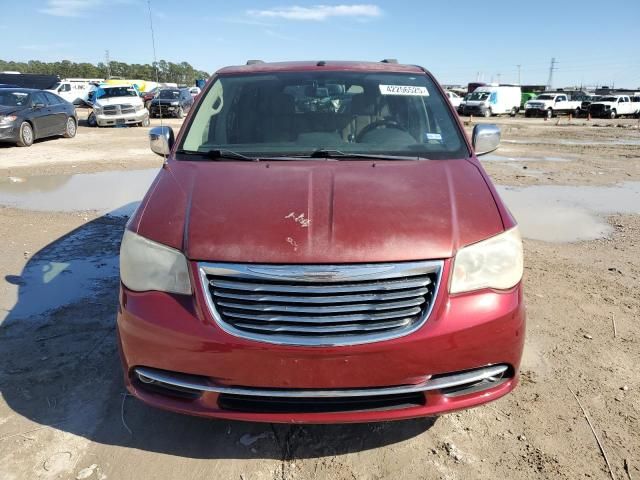 2011 Chrysler Town & Country Touring L