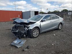 Toyota Vehiculos salvage en venta: 2015 Toyota Camry LE