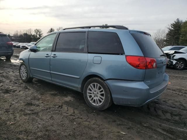 2007 Toyota Sienna XLE