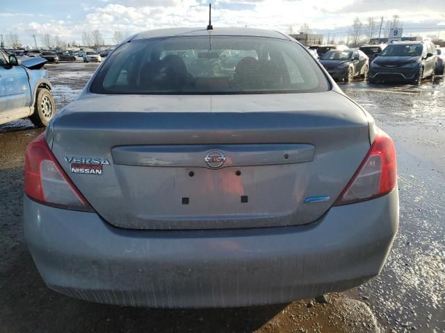 2013 Nissan Versa S