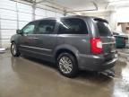 2016 Chrysler Town & Country Touring L