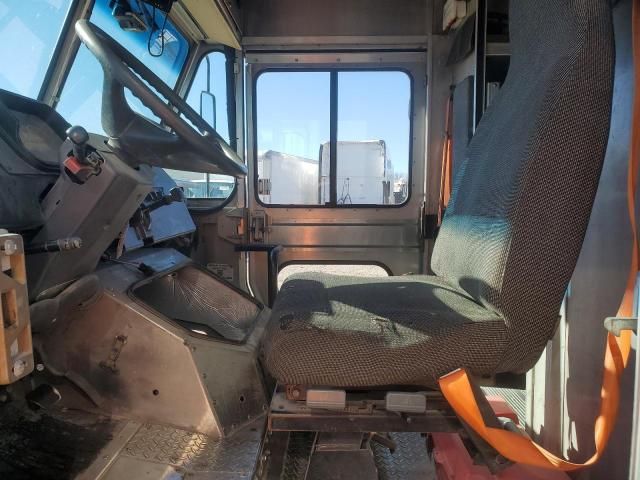 2020 Freightliner Chassis M Line WALK-IN Van