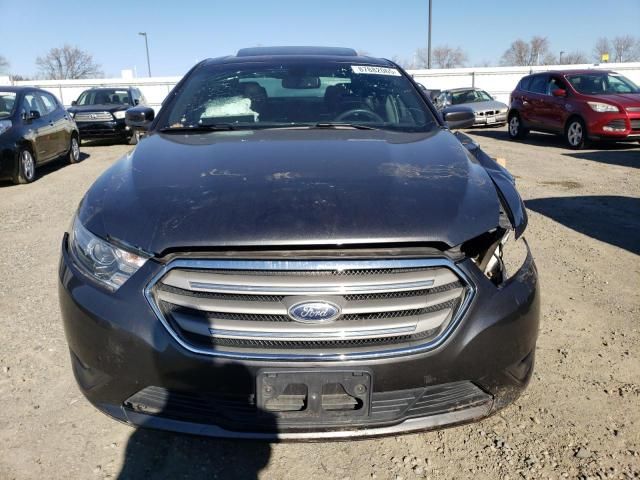 2018 Ford Taurus SEL