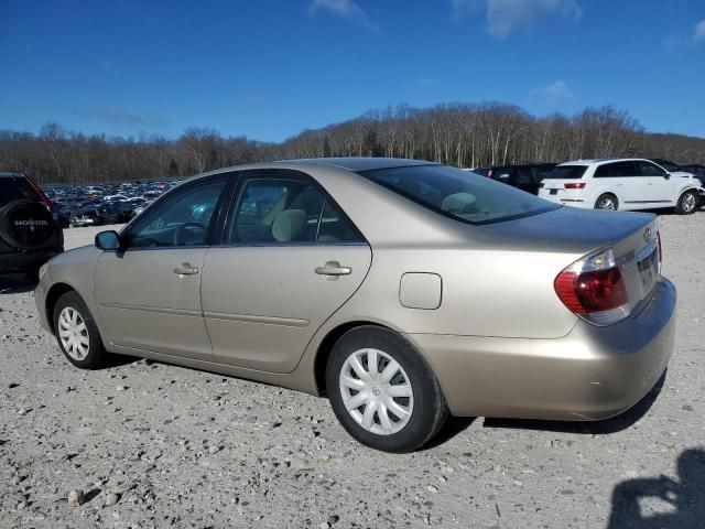 2005 Toyota Camry LE