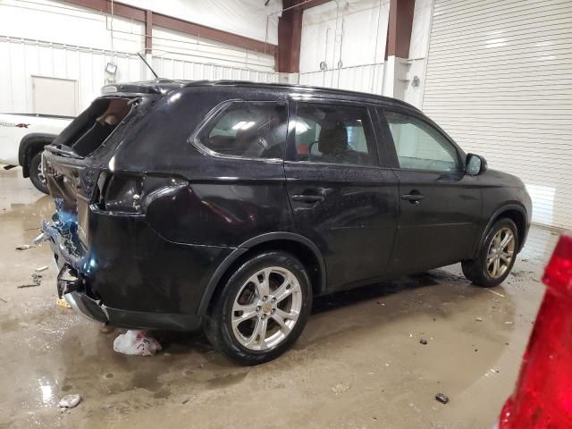 2015 Mitsubishi Outlander SE