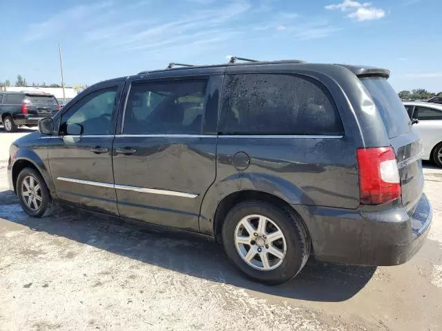 2012 Chrysler Town & Country Touring