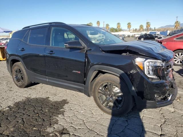 2024 GMC Terrain AT4