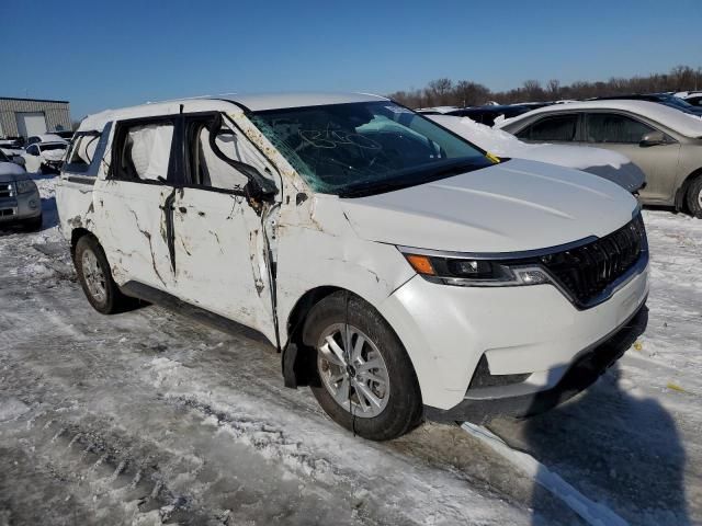 2023 KIA Carnival LX