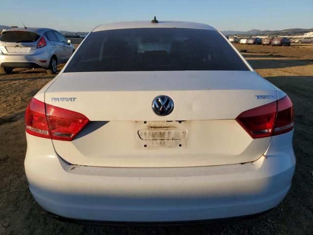 2014 Volkswagen Passat SE