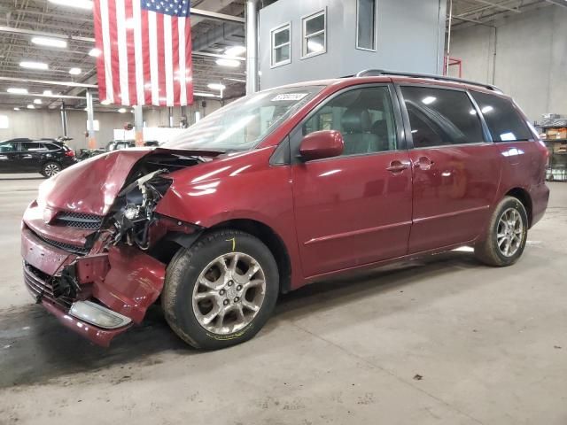 2005 Toyota Sienna XLE