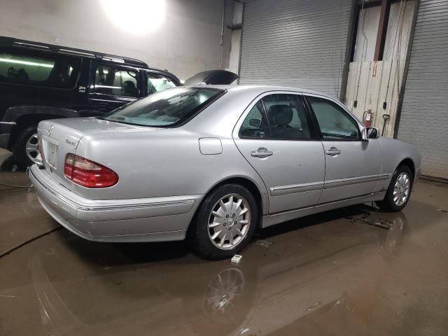 2000 Mercedes-Benz E 320 4matic