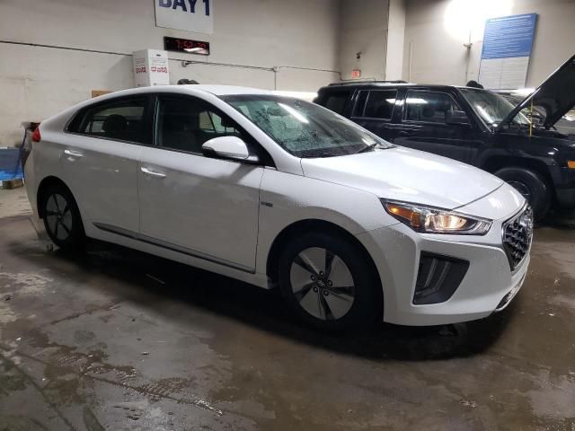 2020 Hyundai Ioniq SE