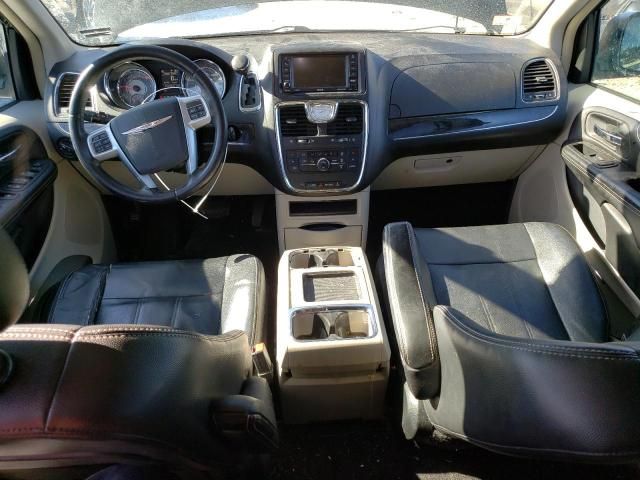 2012 Chrysler Town & Country Touring