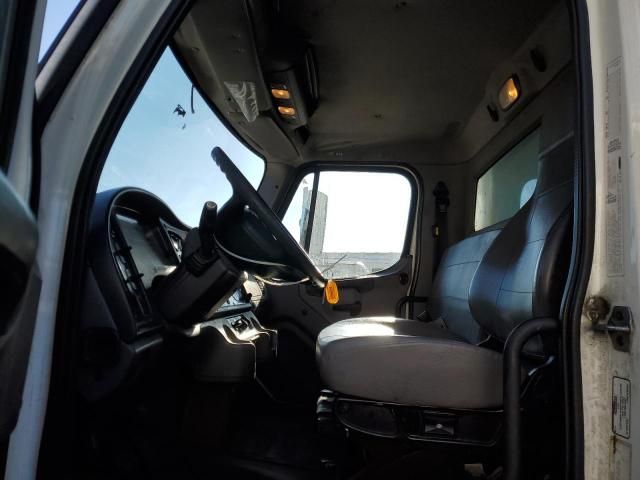 2015 Freightliner M2 106 Medium Duty