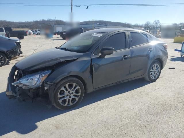 2017 Toyota Yaris IA