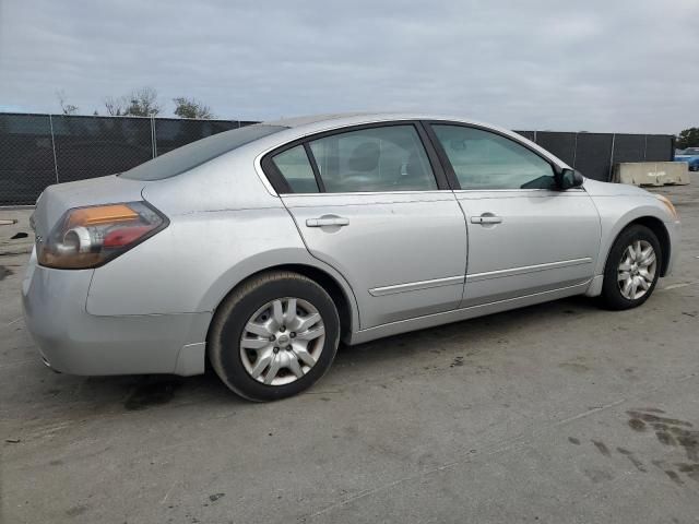 2011 Nissan Altima Base