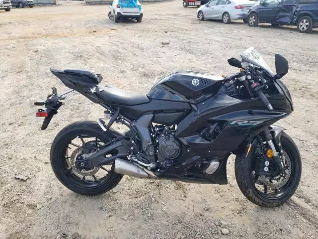 2023 Yamaha YZFR7