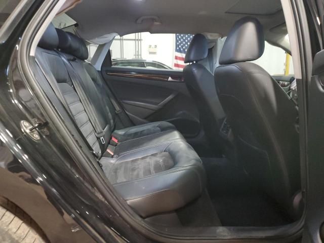 2014 Volkswagen Passat SEL