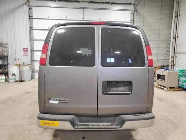 2009 Chevrolet Express G2500