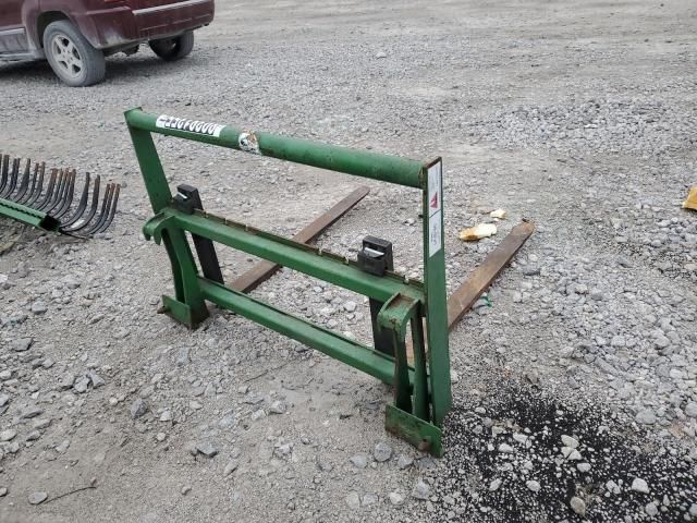 2010 John Deere Load Forks