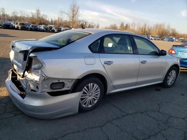 2015 Volkswagen Passat S