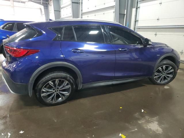 2017 Infiniti QX30 Base