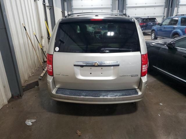 2009 Chrysler Town & Country Touring