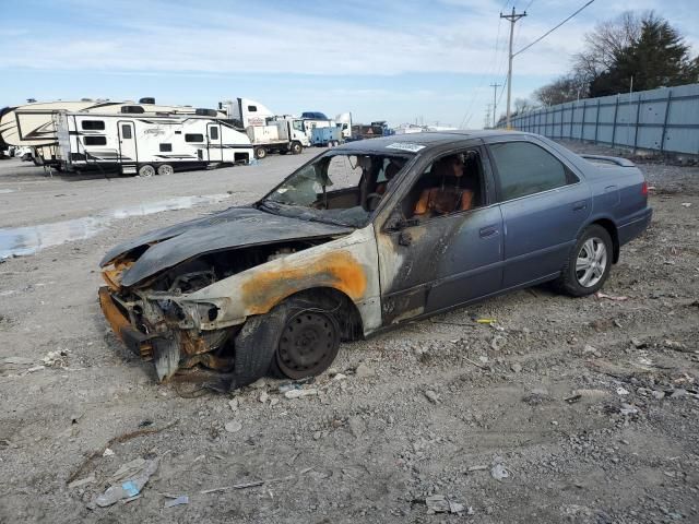 2000 Toyota Camry CE