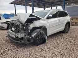 Salvage cars for sale at Phoenix, AZ auction: 2018 Toyota Highlander SE