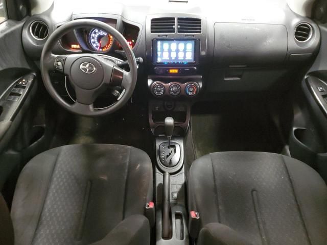 2010 Scion XD