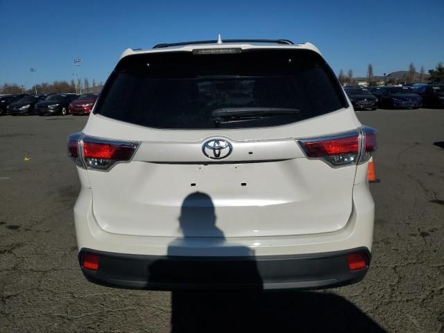 2016 Toyota Highlander XLE