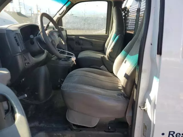 2005 Chevrolet Express G2500