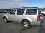 2007 Nissan Pathfinder LE