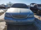 2005 Lincoln Town Car Signature