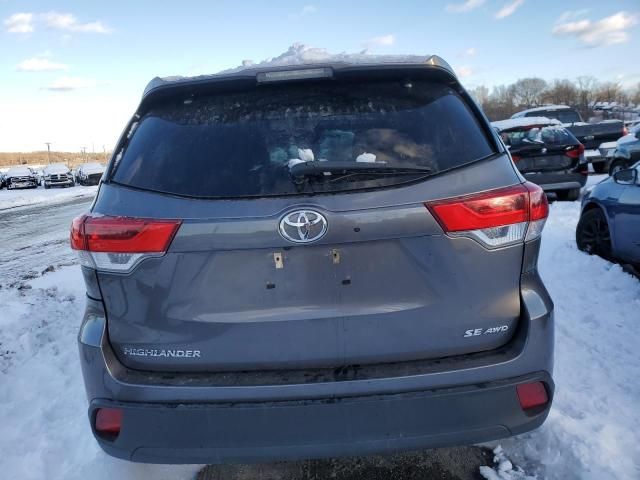 2017 Toyota Highlander SE