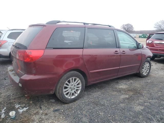 2008 Toyota Sienna XLE