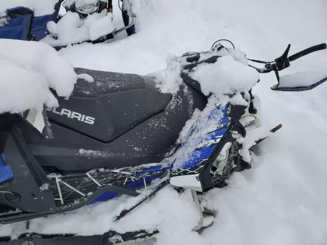 2017 Polaris Snowmobile