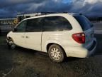 2006 Chrysler Town & Country LX