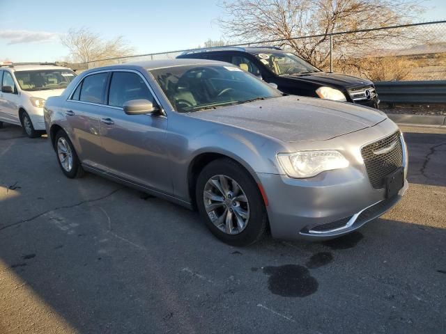 2016 Chrysler 300 Limited