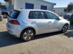 2016 Volkswagen E-GOLF SE