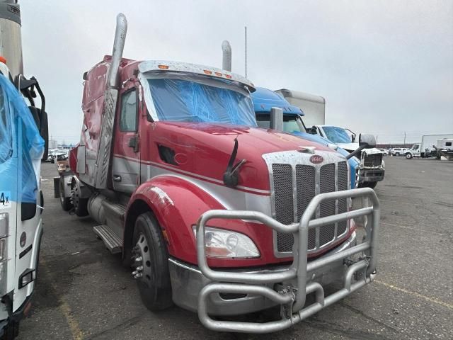 2021 Peterbilt 579