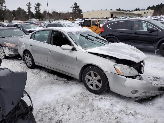 2004 Nissan Altima Base