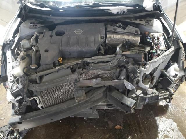 2010 Nissan Altima Base