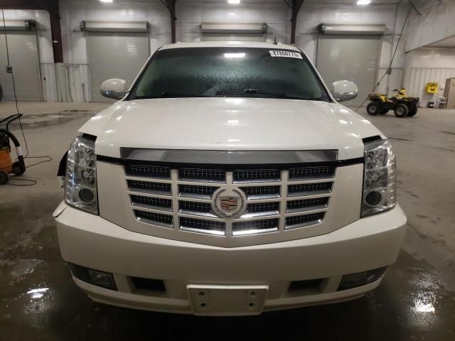 2014 Cadillac Escalade Luxury