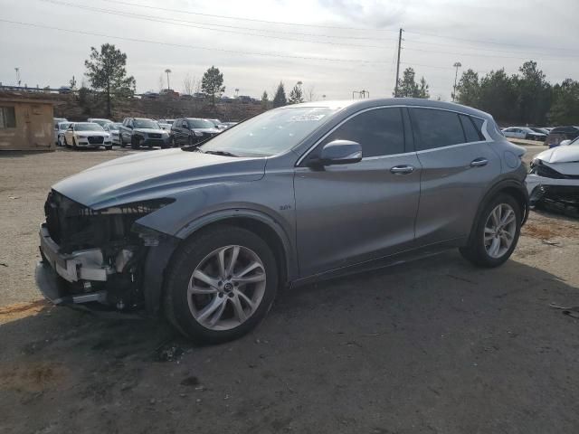 2017 Infiniti QX30 Base